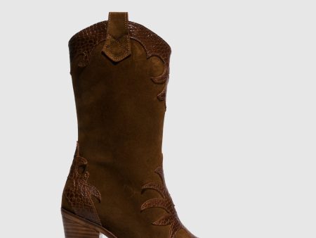 Brown Pointed Toe Boots Online